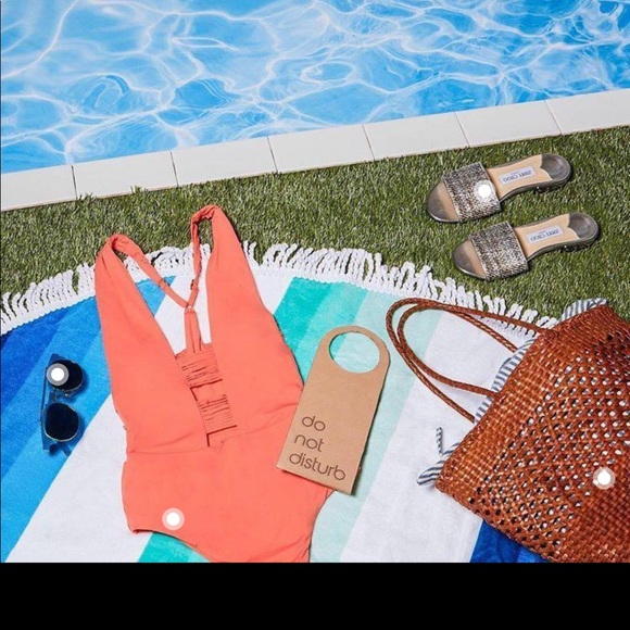 Isabella Rose one piece - Coral - Picture 12 of 12